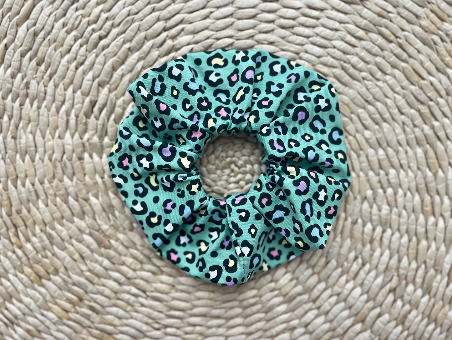 Scrunchie - Mint Leopard